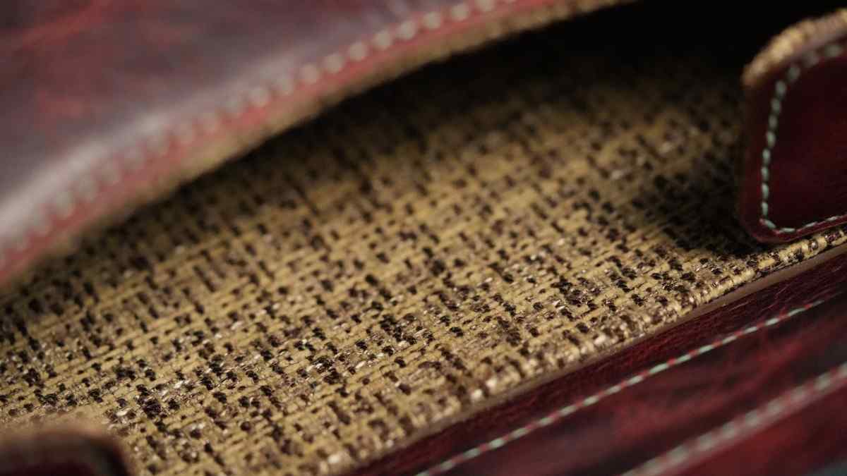 iSondo Burgundy Bag